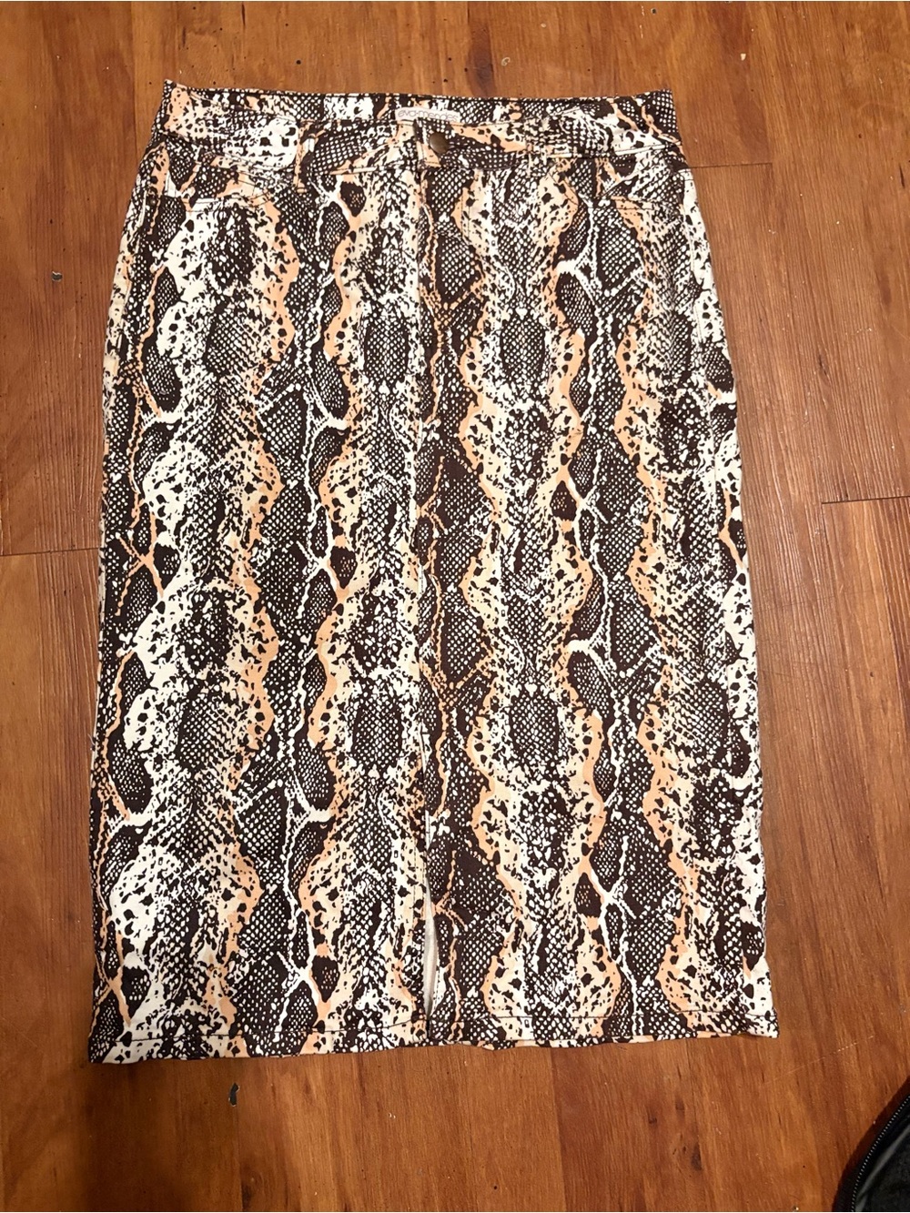 Snake-Print Pencil Skirt in Brown and Cream